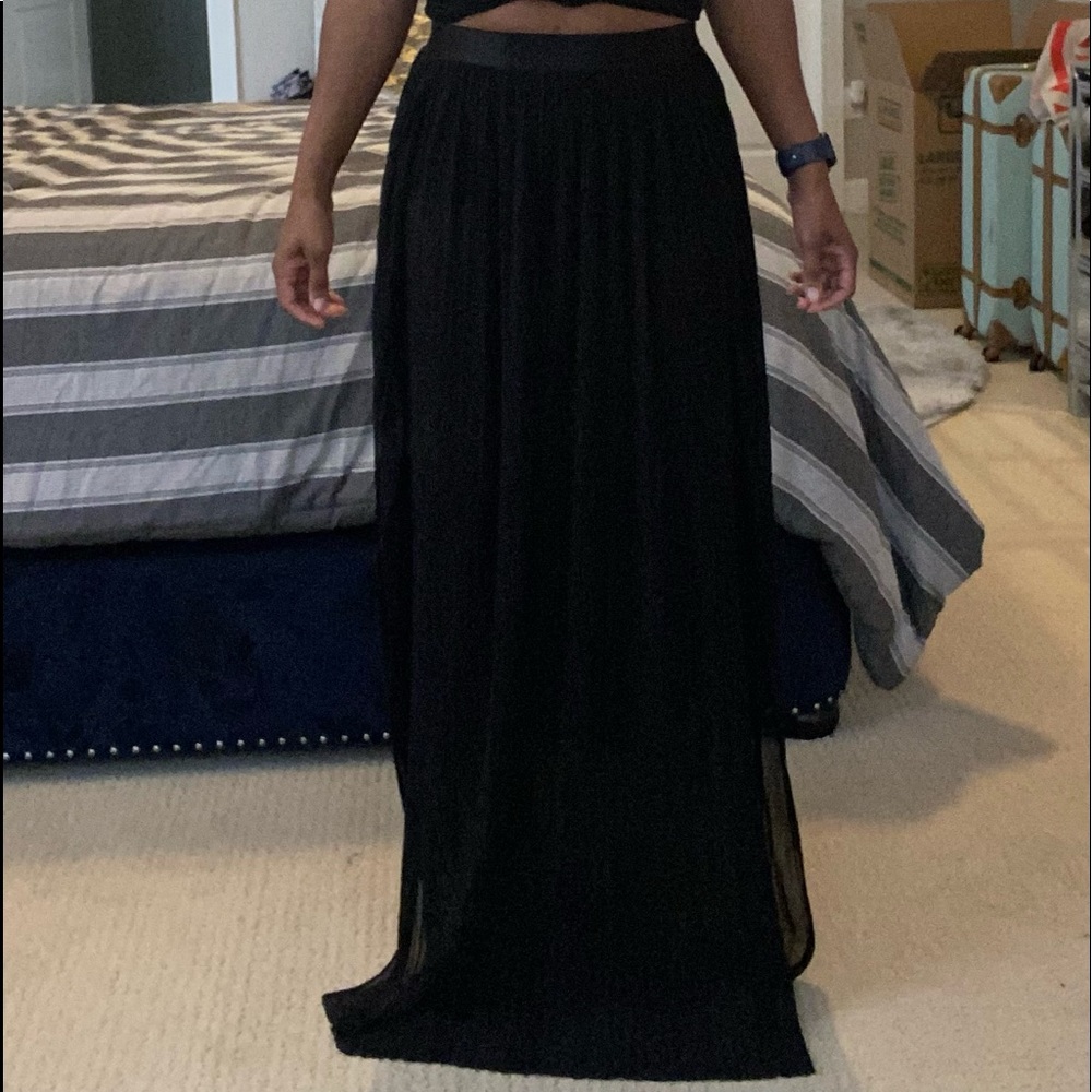 Express sheer skirt
